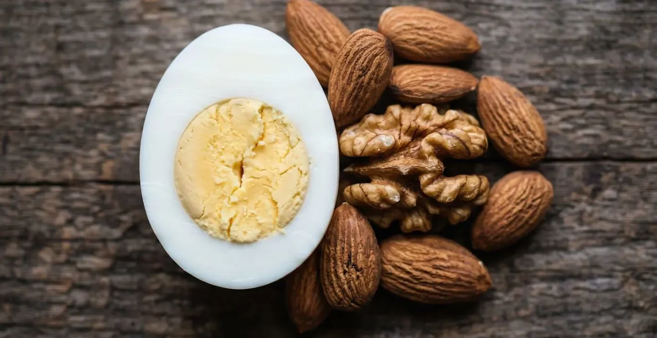 Composition d'aliments à faible indice glycémique disposés sur une table